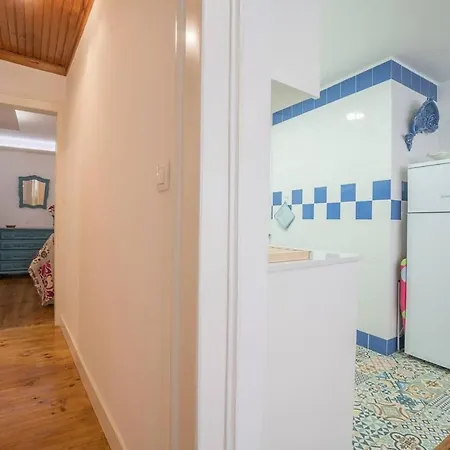 Apartment Bairro Alto - 1st Floor Lisbon