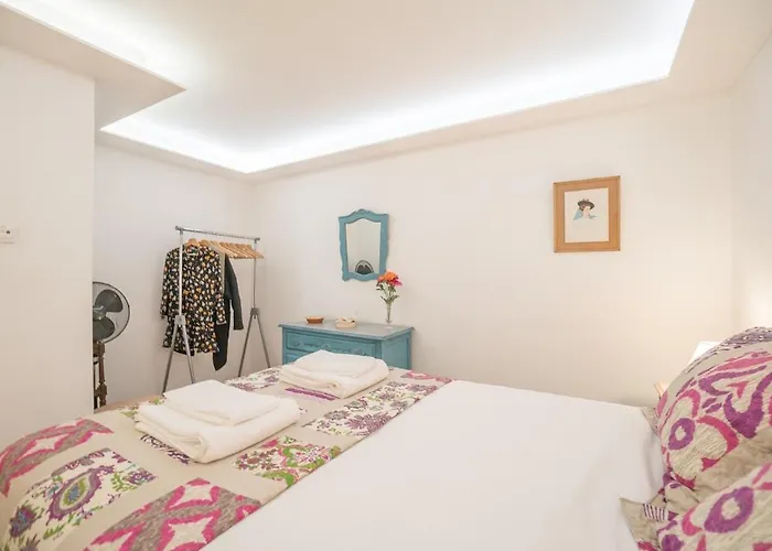 Apartment Bairro Alto - 1st Floor Lisbon