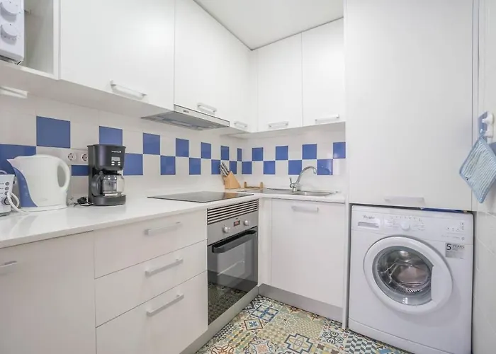 Bairro Alto - 1st Floor * Lizbona